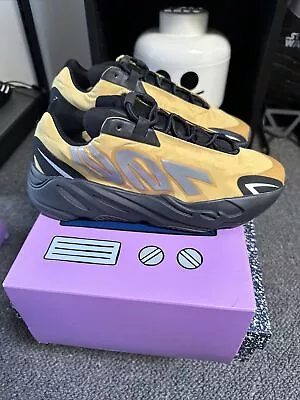 Size 9.5 - Adidas Yeezy Boost 700 MNVN • $150