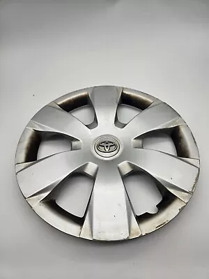 1 X GENUINE TOYOTA HUB CAP 16 Inch  CAMRY AURION 42602-06030-A FREE POST 0166 • $65