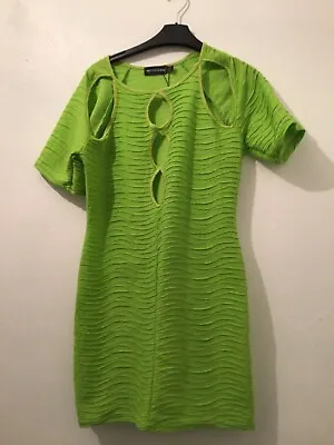£4 • Buy Prettylittething Green Stretch Short Sleeve Cut Out Body Con  Dress Size 14