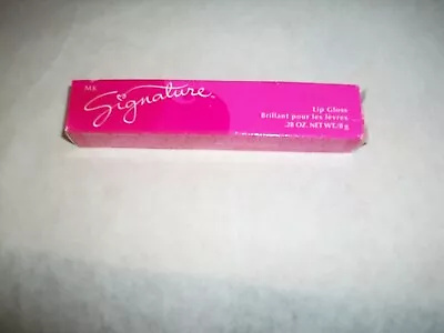 New In Box-- Mary Kay Signature  BERRY SMOOTHIE  Lip Gloss Fast FREE Shipping! • $9.29