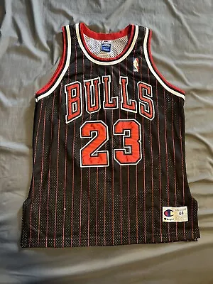 100% Authentic 1995 96 Michael Jordan Chicago Bulls Champion Authentic Jersey 44 • $125