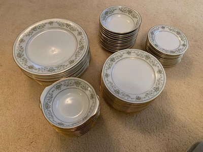 £39.99 • Buy Noritake Vintage Fine China Dinner, Tea And Coffee 60 Piece Set Green Hill 2897
