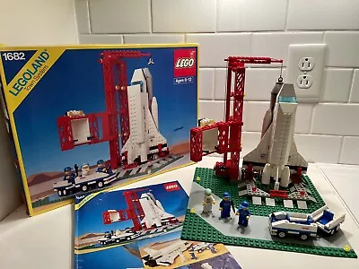 $149.99 • Buy LEGO Town Classic Space Shuttle Launch (1682) 100% Complete