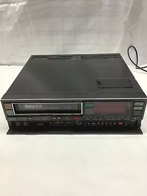 Aiwa AV-70M Hi-Fi Betamax Beta Stereo Video Cassette VCR EB-11608 • $113.59