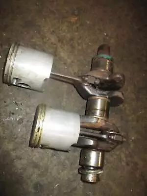 Mercury Mariner 20hp 2 Stroke Outboard Crankshaft W/ Pistons (8978T2) • $50