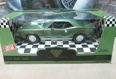 American Legendary Muscle Car 1970 PLYMOUTH HEMI CUDA Diecast Model Car 1:18 NEW • $200