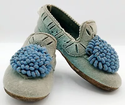 Antique Pair Of Childs Felt Shoes 1920s • $46.15