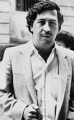 PABLO ESCOBAR GLOSSY POSTER PICTURE PHOTO PRINT Narcos Colombian Medellin 2241 • $12.99