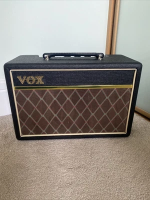 £50 • Buy VOX Pathfinder 10 Guitar Amplifier V9106 Amp Fully Working