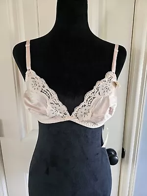 NOS Vintage Vassarette Bra Lace 36B 1970s Original Tags  • $25.46