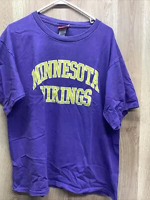 Vintage Minnesota Vikings Shirt Mens Size Medium Purple NFL TagFootball • $8.99