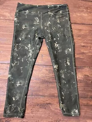 Marika Sport Small 4-6 Woman's Capri Leggings Camo Print Stretchy • $9.99