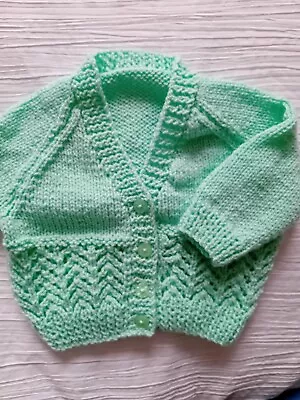 Brand New Hand Knitted Baby Cardigan 3-6 Months • £3.80