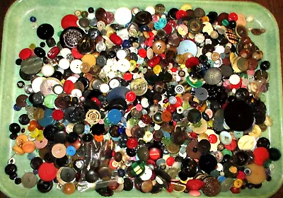 Huge Lot Antique Vintage Buttons - Victorian Celluloid Bubbles Pearl Plastic ++ • $39.99