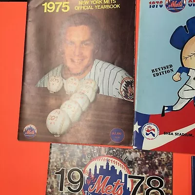 Lot Of 5 New York Mets Yearbooks • $74.99