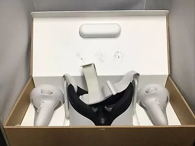 Meta/Oculus Quest 2 VR Headset 64GB With Controllers • £149.99