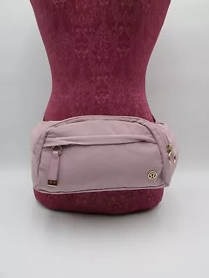 Lululemon On The Beat 4.5L Smoky Blush Nylon Belt Bag Handbag Purse • $19.99