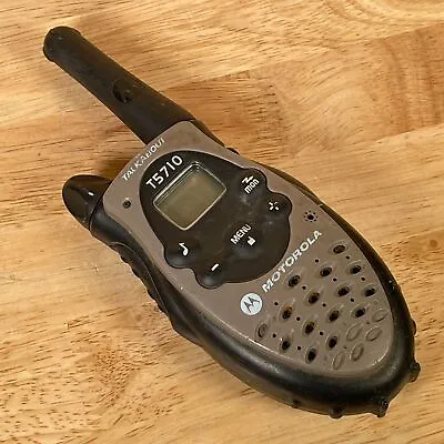 Motorola TalkAbout T5710 Black & Gray LCD Handheld Two-Way Radio Walkie Talkie • $13.99