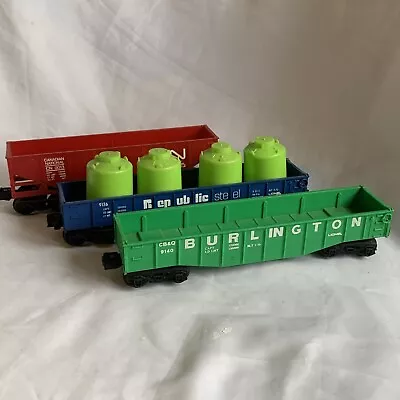 (3) LIONEL O Gauge Train Cars - 9013 Hopper 9136 & 9140 Gondolas Lot • $18