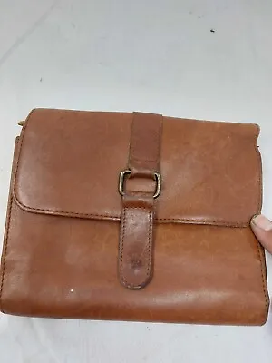 Eddie Bauer Leather   Wallet. • $14.99