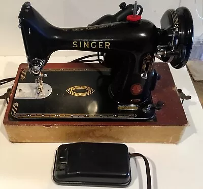 VTG. 1957 Singer Portable Machine Model 99k W/Case!  Works! Great For Quilting! • $149.99