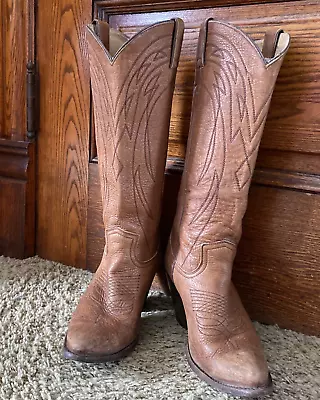 Vintage FRYE Distressed Leather Cowboy Western 3  Heel BOOTS Women's Size 9 B • $124.99