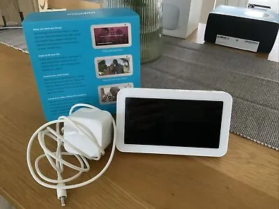 Amazon Echo Show 5 (2nd Gen) Smart Display Speaker - Glacier White • £31