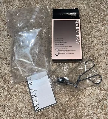Mary Kay Eyelash Curler - & 2 Additional Silicone Refill Pads - NEW  • $6.50