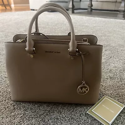 Michael Kors Handbags New Large Without Tags • $48