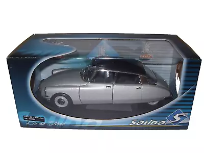 Citroen DS19 Berline 1963 Silver/Black 1:18 Solido 8033CG • £69.99