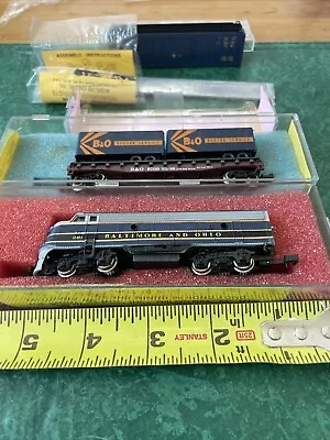 N Scale Gauge Blue Bachmann Baltimore And Ohio #281 Locomotive. W/ 2 Cars • $22.46