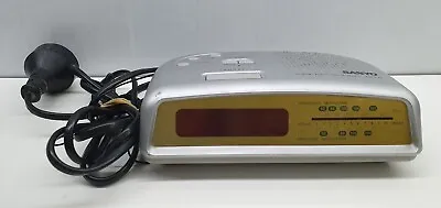 Sanyo Digital Alarm Clock Radio Player Works AM/FM Silver RM6015S 17cm • $30