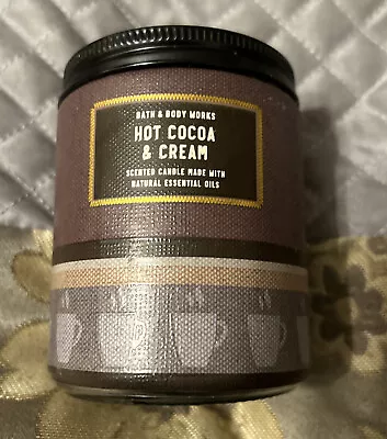 ONE Bath & And Body Works Hot Cocoa Cream Single Wick Candle 7 Oz. NEW! • $16