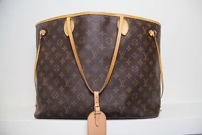 A Bottomless Tote Bag You MUST SEE ^_^ Louis Vuitton Neverfull Tote GM Monogram • $699