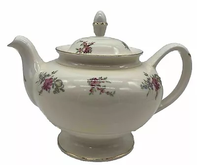 Vintage Priscilla Household Institute Eggshell Nautilus Tea Pot Kettle Floral • $25.95