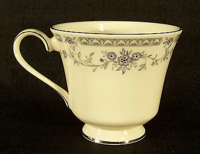 Minton BelleMeade 3 1/4  Footed Cup Made In England • $12.95