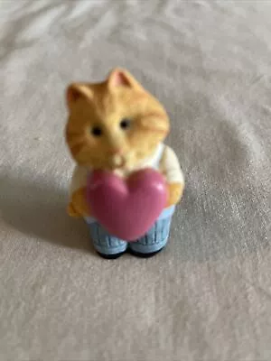 Vintage Hallmark Merry Miniatures Cat Pink Heart Love Valentine's Retired 1994 • $6