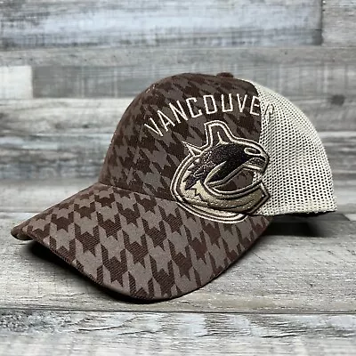 Vancouver Canucks Snap Back Mesh Hat Brown Reebok Hockey Cap NHL Off Center Logo • $14.53