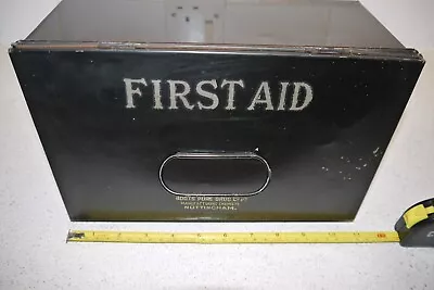 Vintage BOOTS The Chemist Metal First Aid Box • £16.99