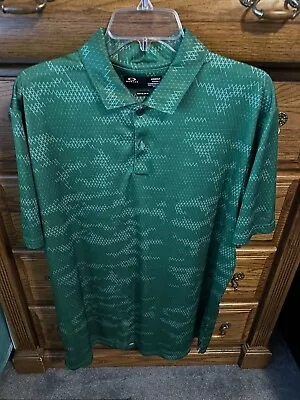 Oakley Golf Shirt 2XL • $15