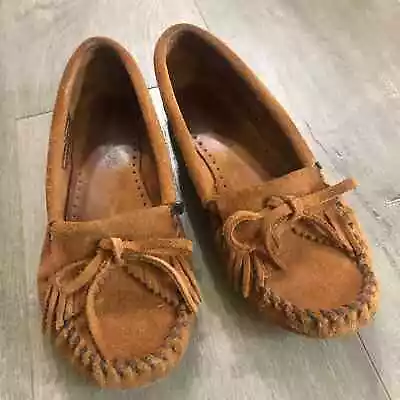 Minnetonka Kilty Suede Leather Moccasins Size 6 • $29