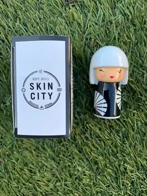 Skin City Miniature Collectable Kokeshi Doll -  New In Original Box • £7.99