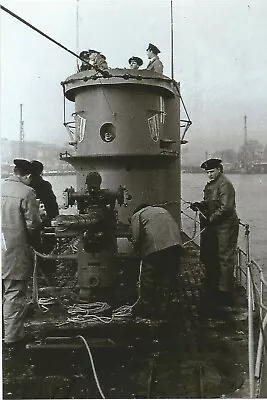 German WW II Photo  --   U - Boat & Crew  • $3.99