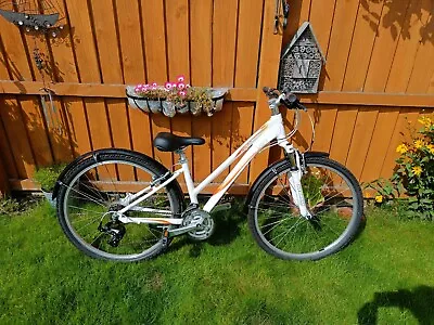 Giant Liv - XS - Ladies / Girls Mountain Bike - X Small - Excellent TS18 Viewing • £120