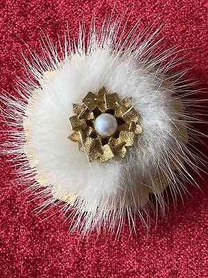 Vintage 50s Real Mink Fur Brooch Pin Gold Plated Gilt Metal Faux Pearl • £12