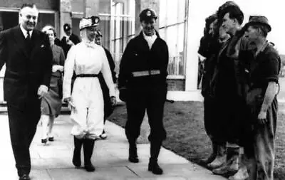 Miners Doff Their Helmets Queen Elizabeth II Rothes Colliery F - 1958 Old Photo • $9