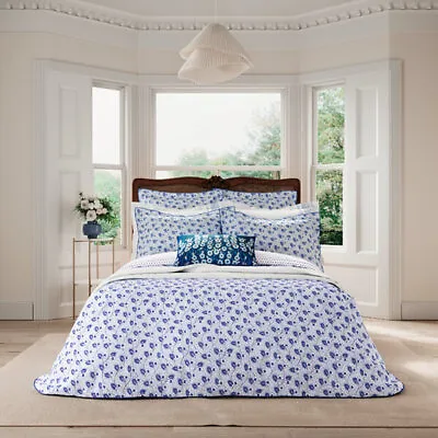 V&A Swanwick Duvet Cover King Size Indigo Blue & White • £72