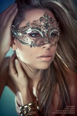 Luxury Silver Beautiful Metal Laser Cut Venetian Halloween Ball Masquerade Mask  • $10.95