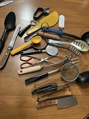 Lot Of 20 Vintage Kitchen Utensils Mixed Brands. Farmhouse Cottage • $15