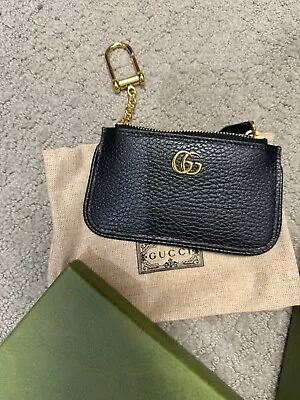 Gucci Keychain Wallet • $265